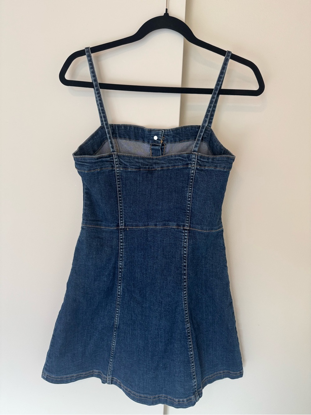 H&M Dark Blue Denim Button-Front Mini Dress - Picture 2 of 4